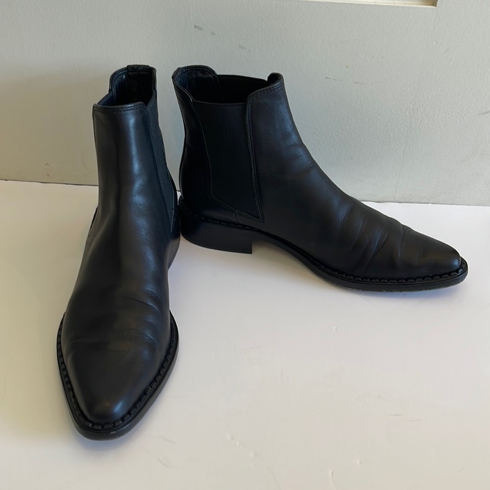 Vince Leather Chelsea Boots
